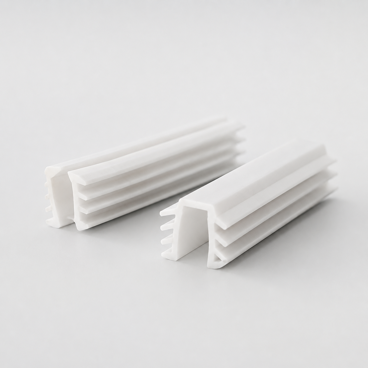White 4mm Wardrobe Glazing Rubber